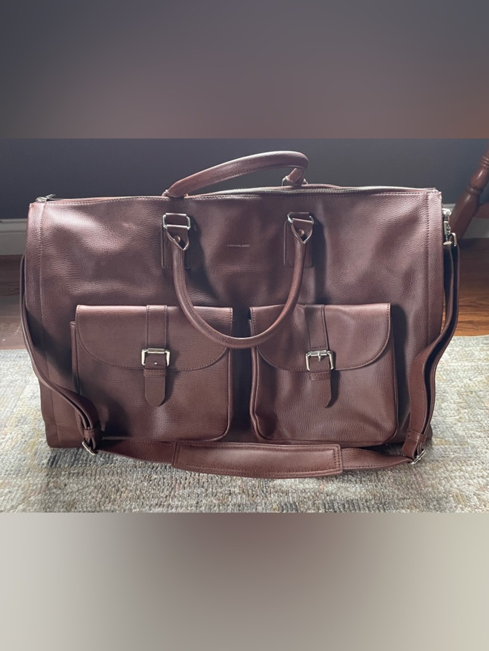 Hook & Albert Leather Weekender Bag – Brown – Like New – Retails $695
